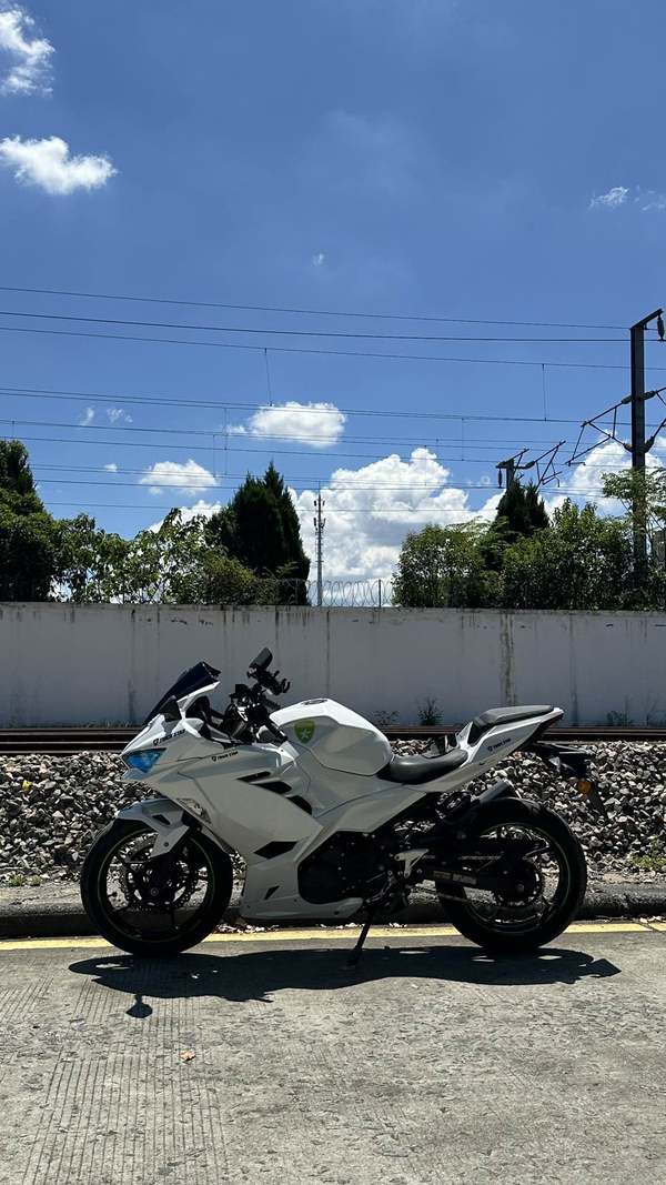 二手川崎Ninja 400