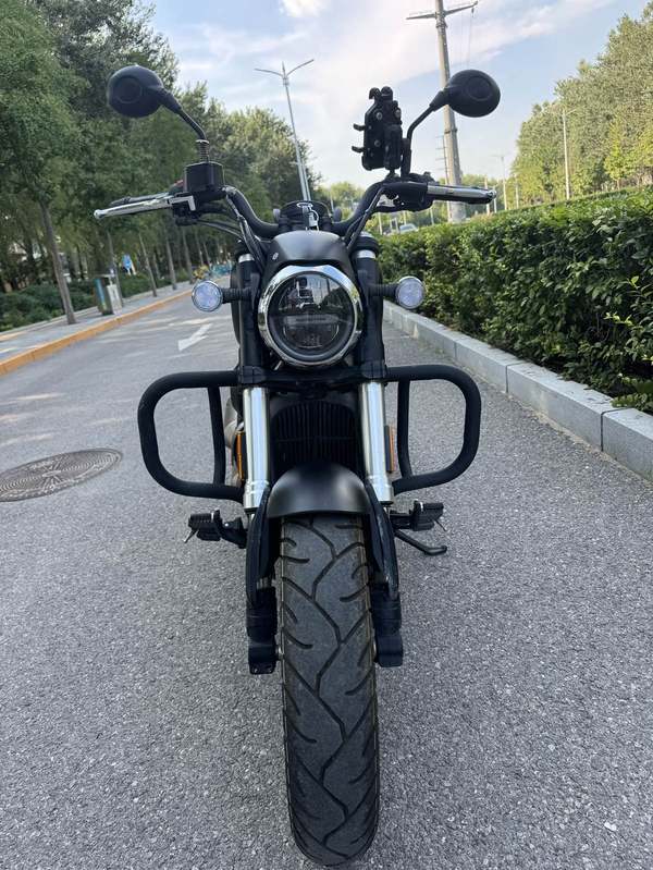 二手QJMOTOR闪300