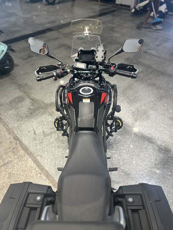 二手豪爵铃木DL250
