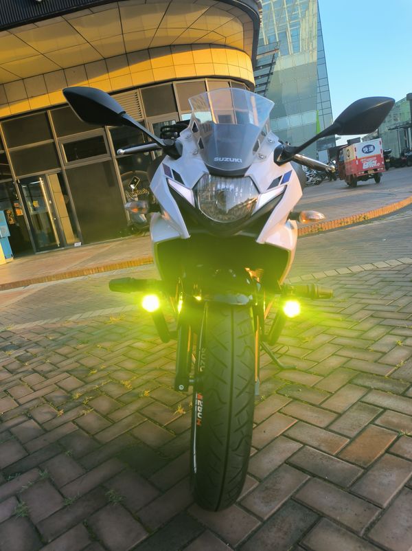二手豪爵铃木GSX250R