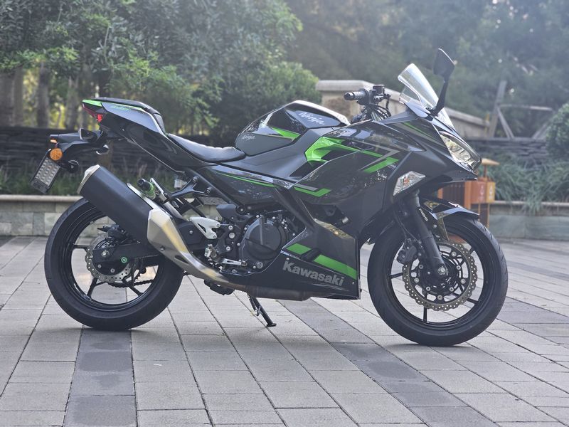 二手川崎Ninja 400