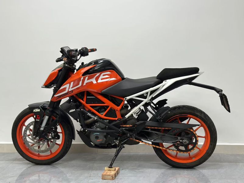 二手KTMR2R390 Duke