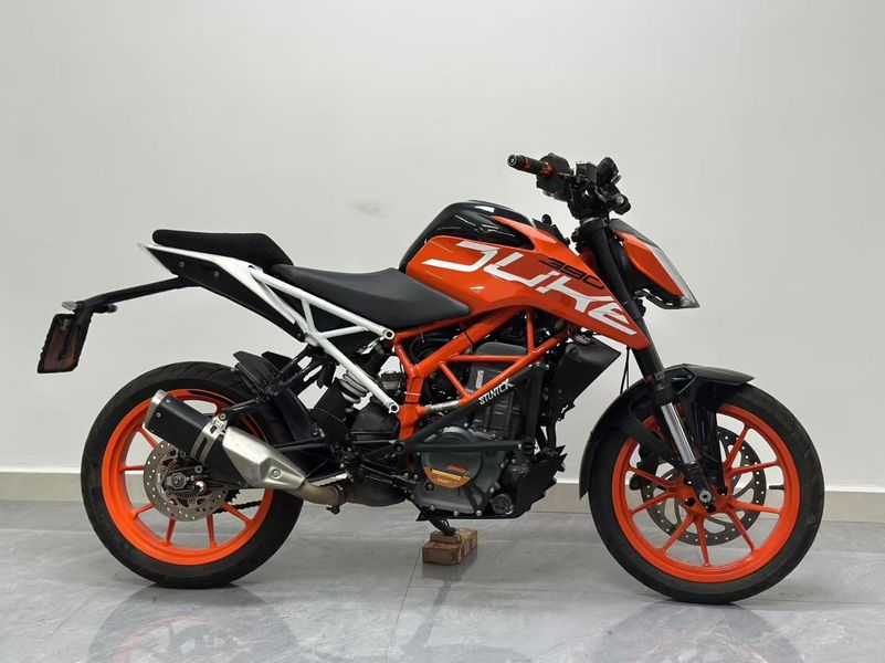 二手KTMR2R390 Duke