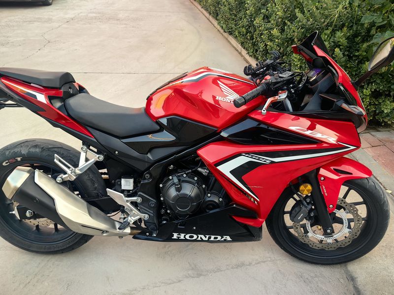 二手本田CBR400R