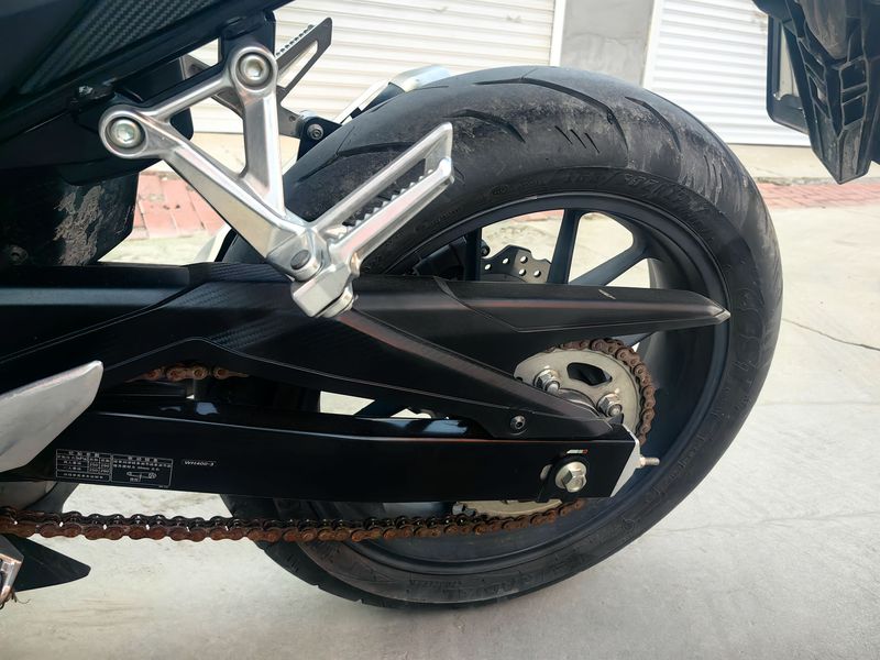 二手本田CBR400R