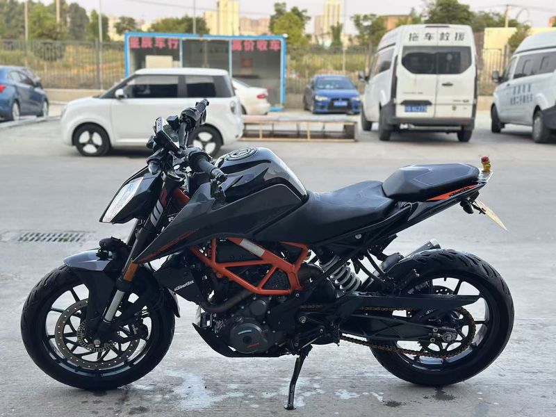 二手KTMR2R390 Duke