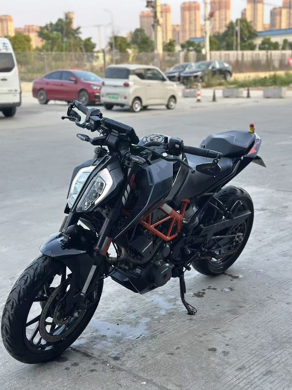 二手KTMR2R390 Duke