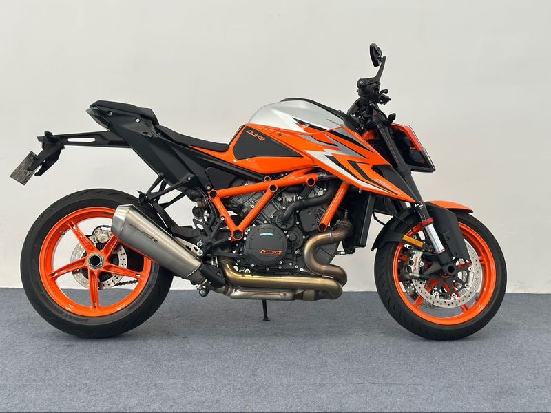 二手KTMR2R1290 Super Duke