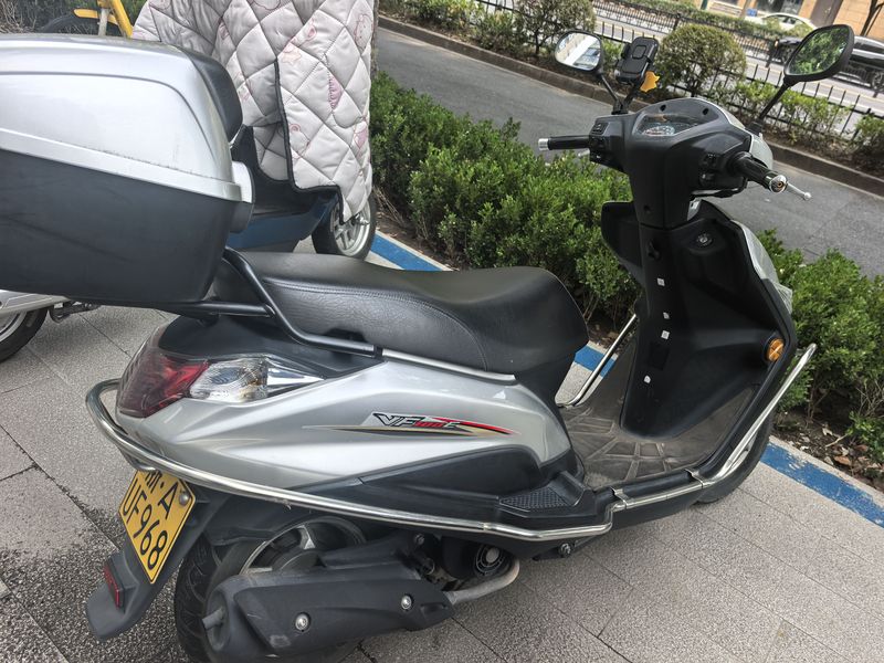 二手豪爵VF100
