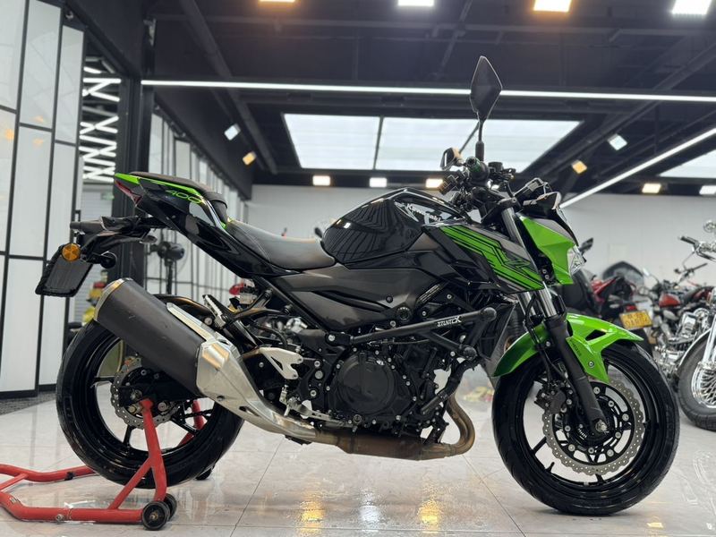 二手川崎Z400
