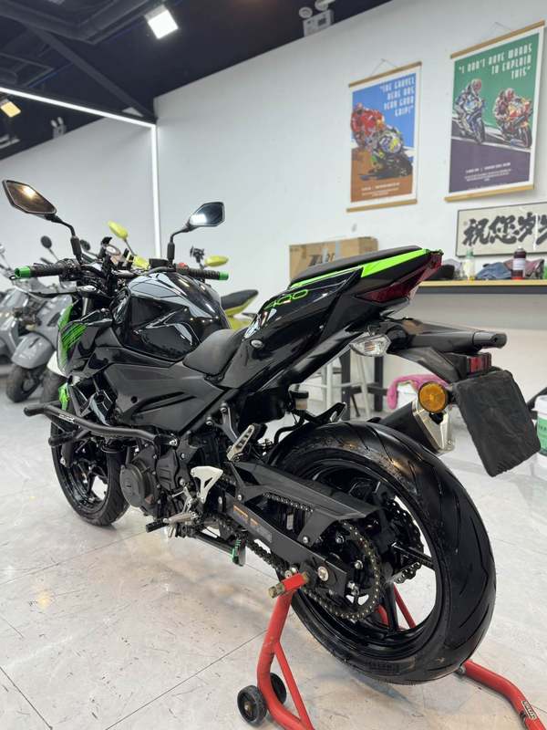 二手川崎Z400