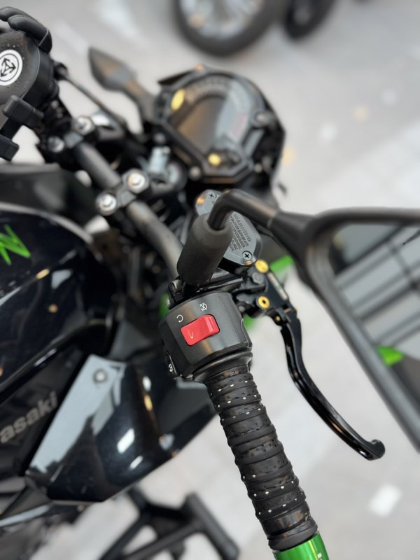 二手川崎Z400