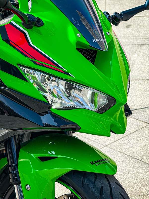 二手川崎ZX-4R