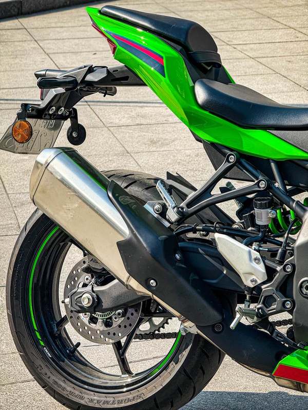 二手川崎ZX-4R