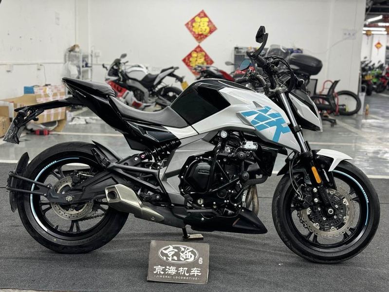 二手春风400NK