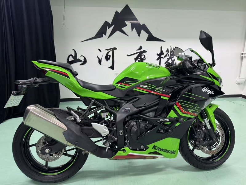 二手川崎ZX-4R