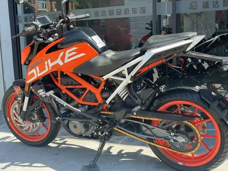 二手KTMR2R390 Duke