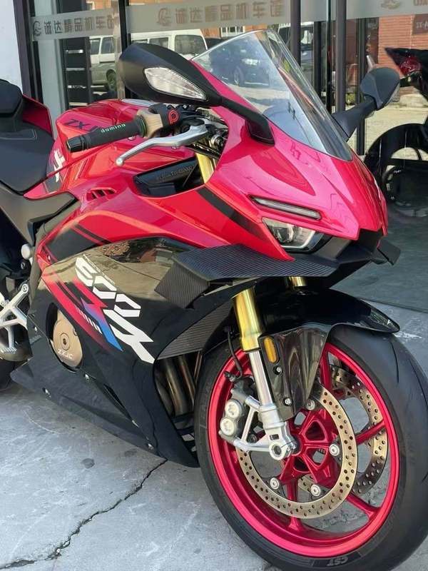 二手张雪机车500RR