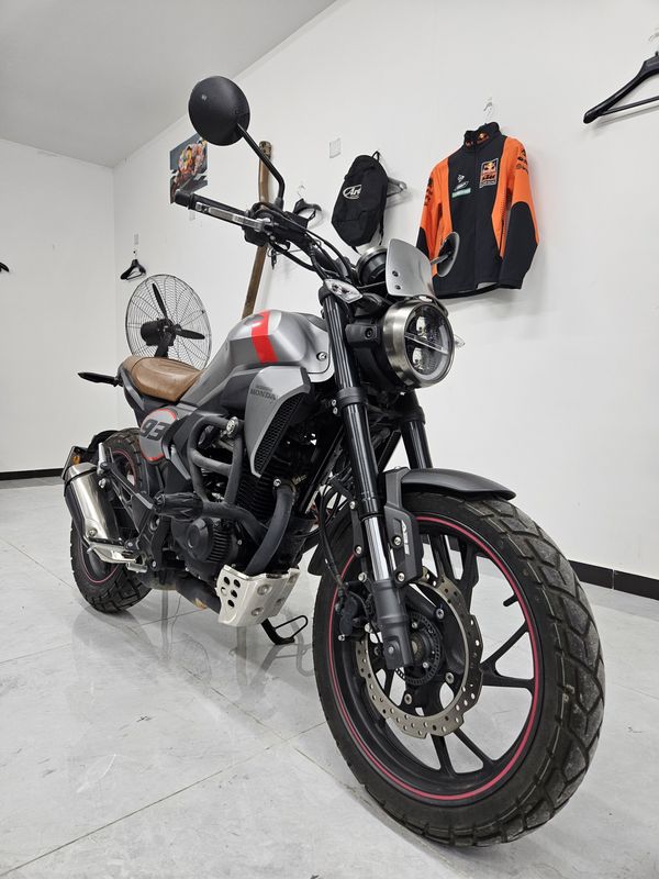 二手新大洲本田CBF190TR