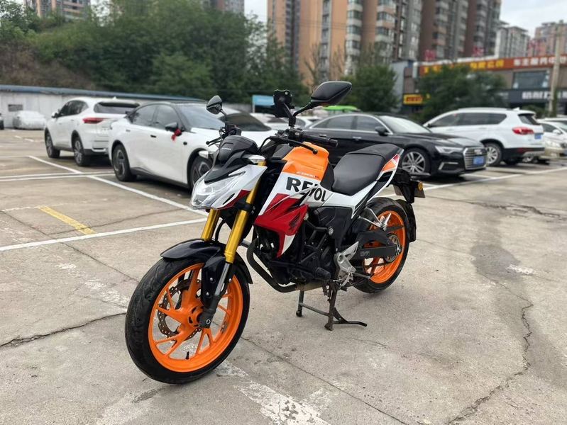 二手五羊本田CB190R 暴锋眼