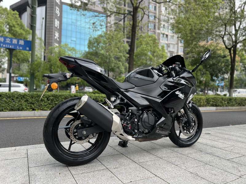 二手川崎Ninja 400