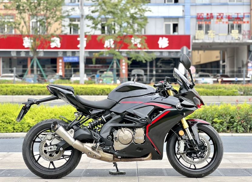 二手QJMOTOR赛600