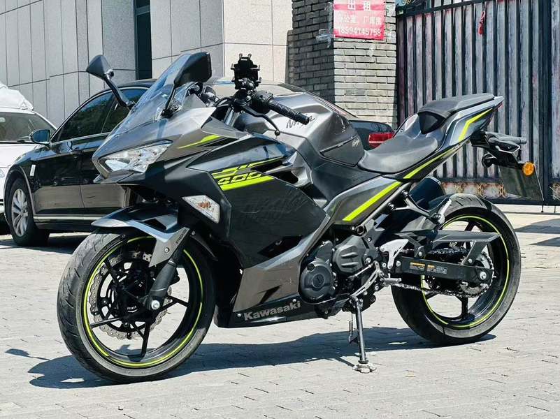 二手川崎Ninja 400