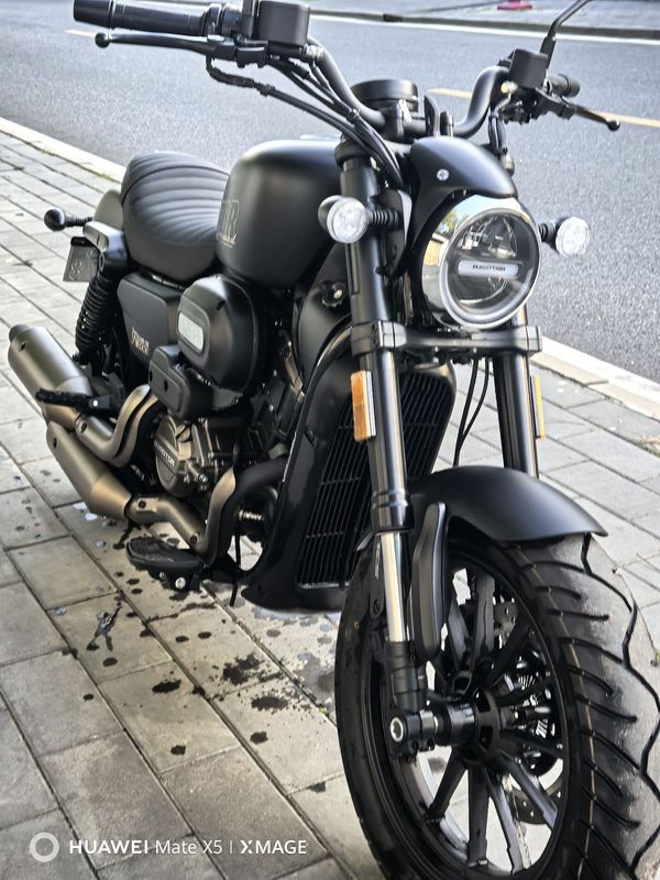二手QJMOTOR闪300