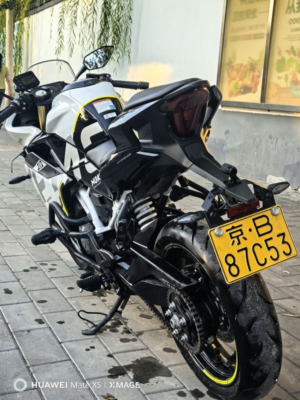 二手春风250SR
