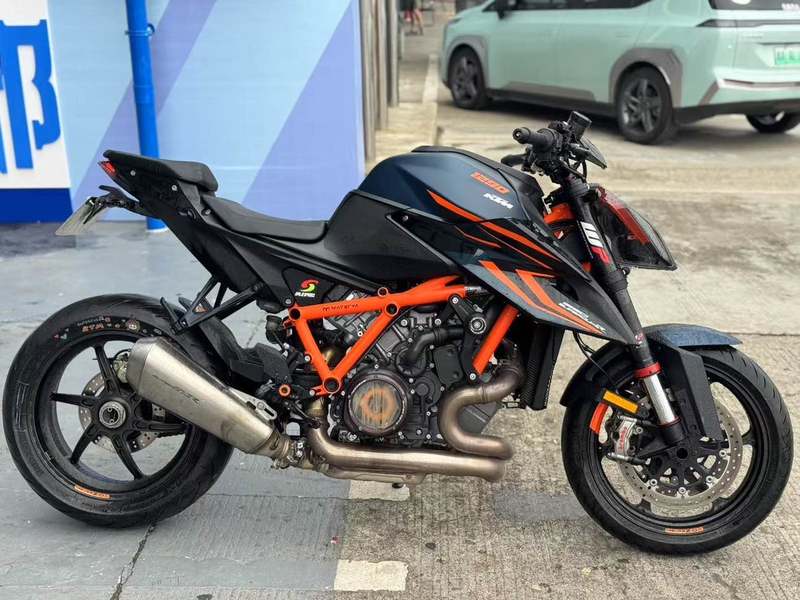 二手KTMR2R1290 Super Duke
