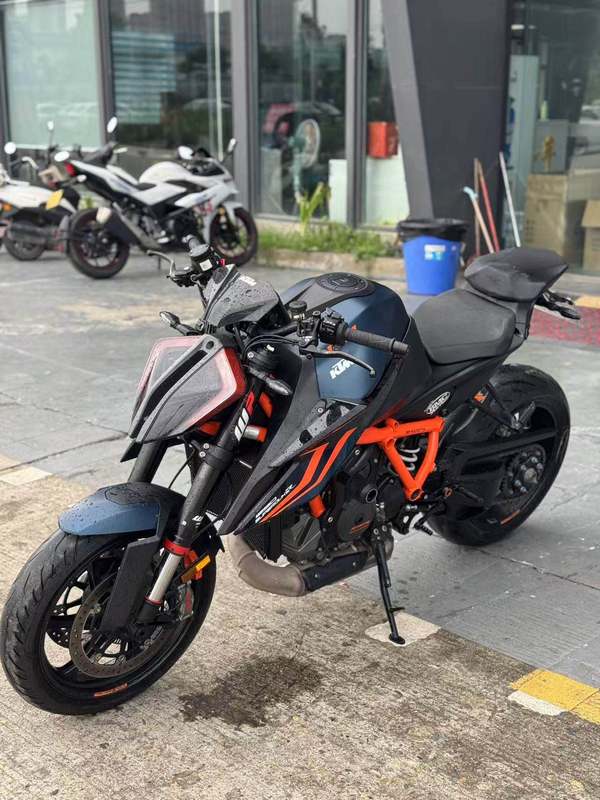 二手KTMR2R1290 Super Duke