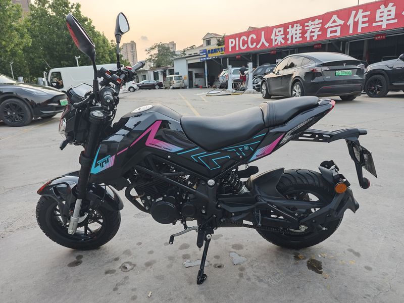 二手贝纳利小暴龙TNT125