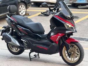 二手三阳哈士奇 Husky ADV300