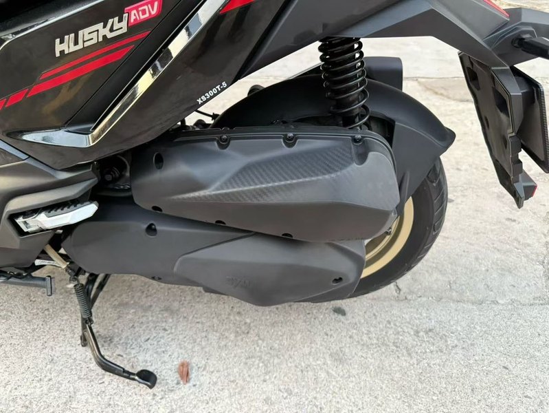 二手三阳哈士奇 Husky ADV300