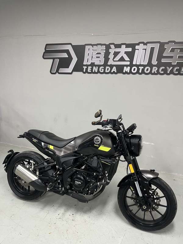 二手贝纳利幼狮 Leoncino 250