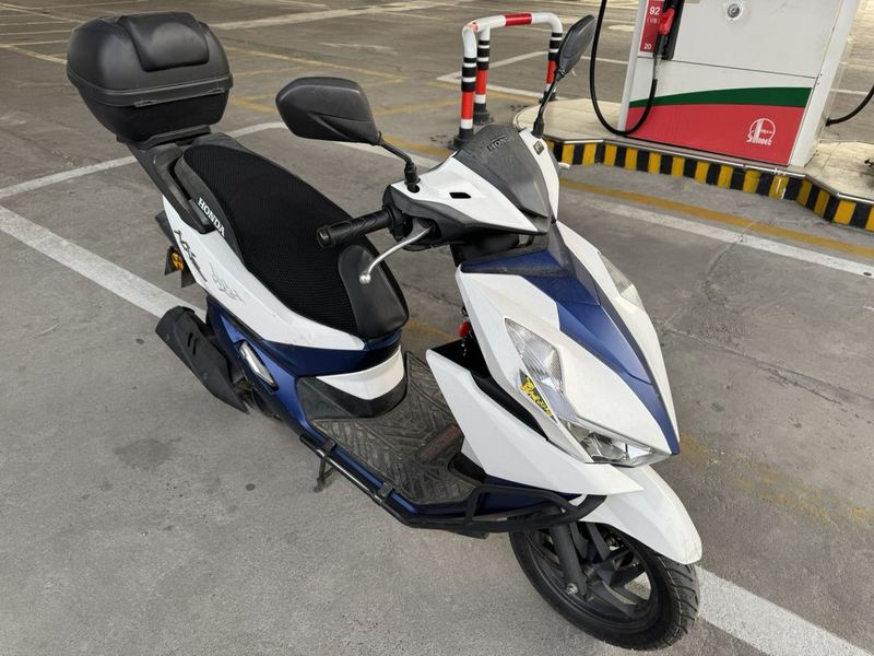 二手五羊本田NX125