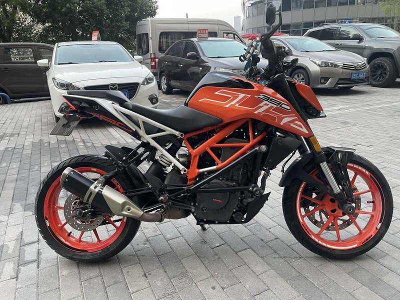 二手KTMR2R390 Duke