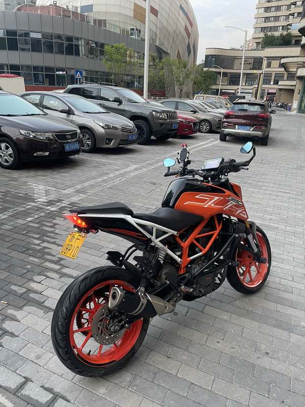 二手KTMR2R390 Duke