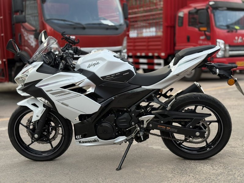 二手川崎Ninja 400