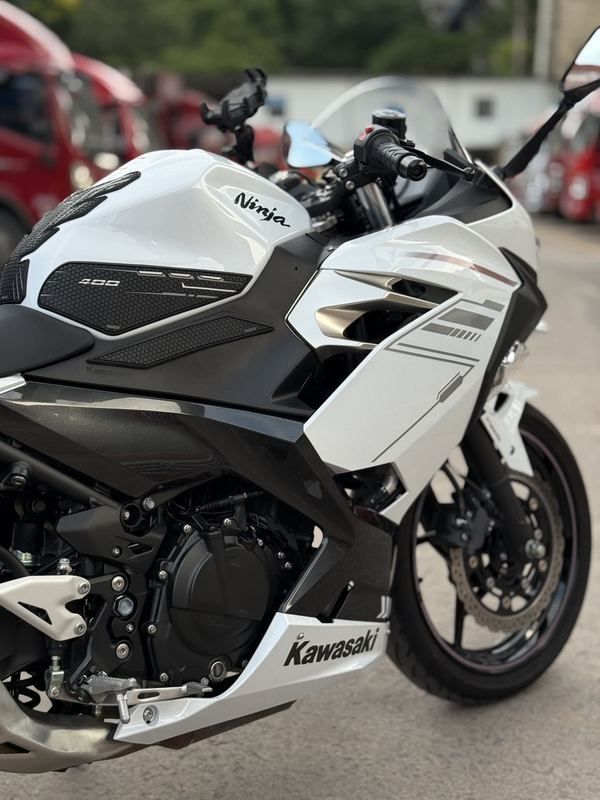 二手川崎Ninja 400