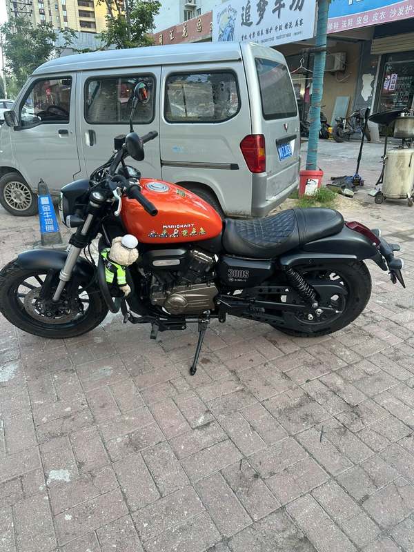 二手QJMOTOR闪300