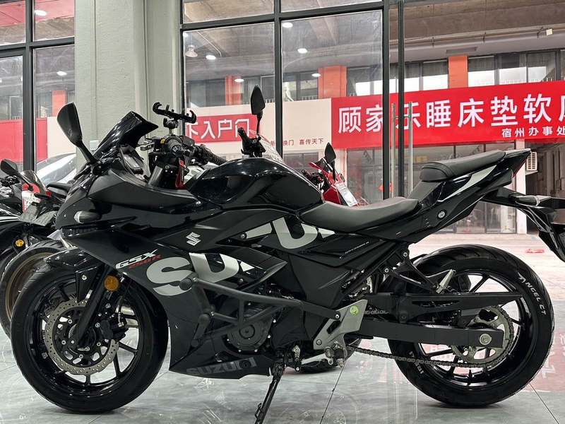二手豪爵铃木GSX250R