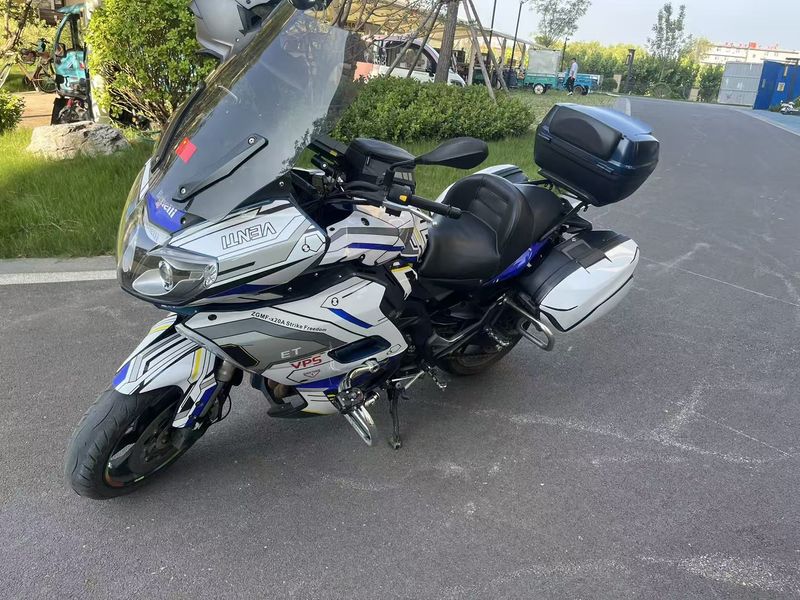 二手贝纳利600GC