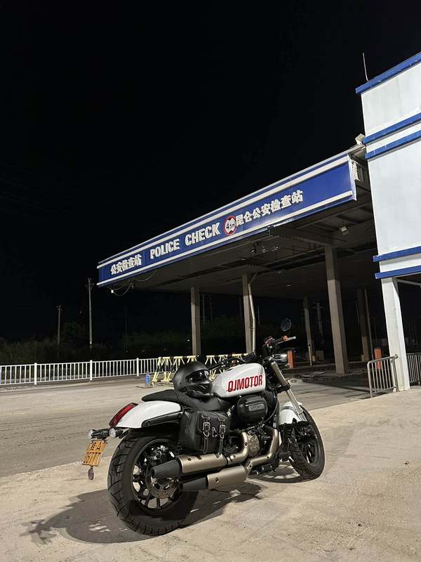 二手QJMOTOR闪300