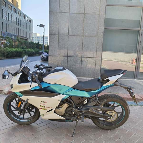 二手春风250SR