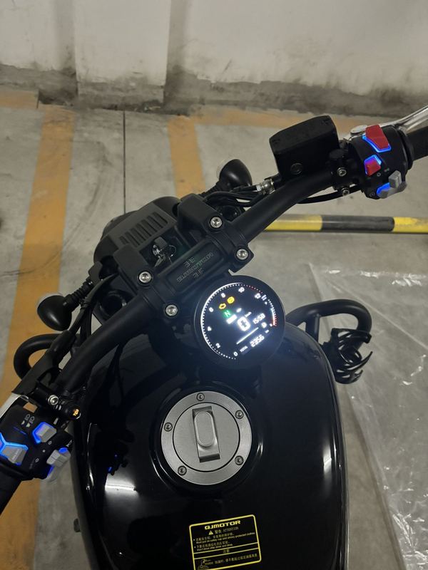 二手QJMOTOR闪350