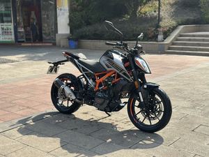 二手KTMR2R250 Duke