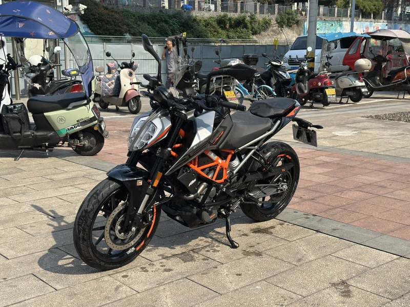 二手KTMR2R250 Duke