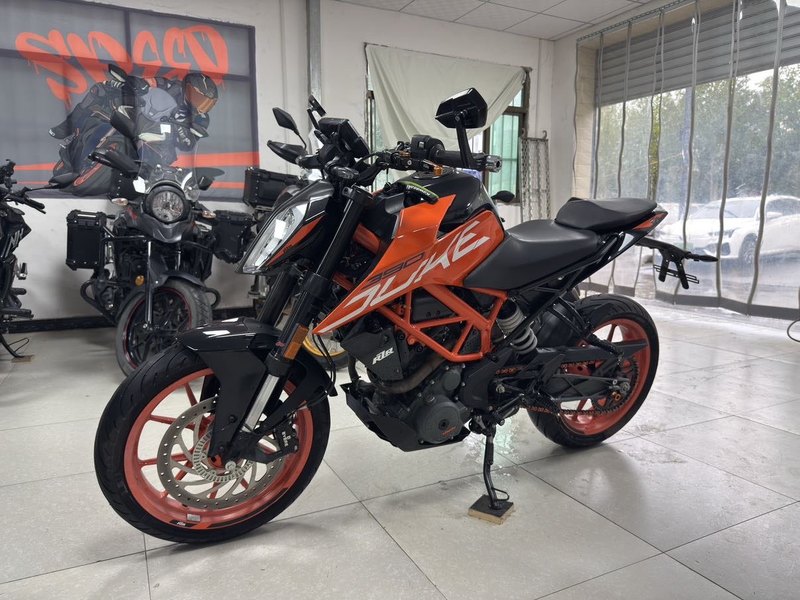 二手KTMR2R390 Duke