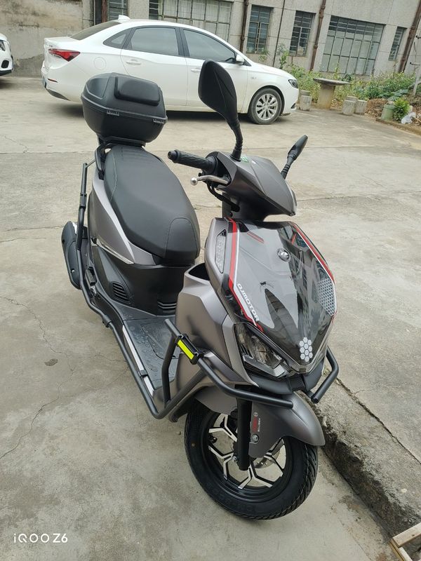 二手QJMOTOR鸿150RS